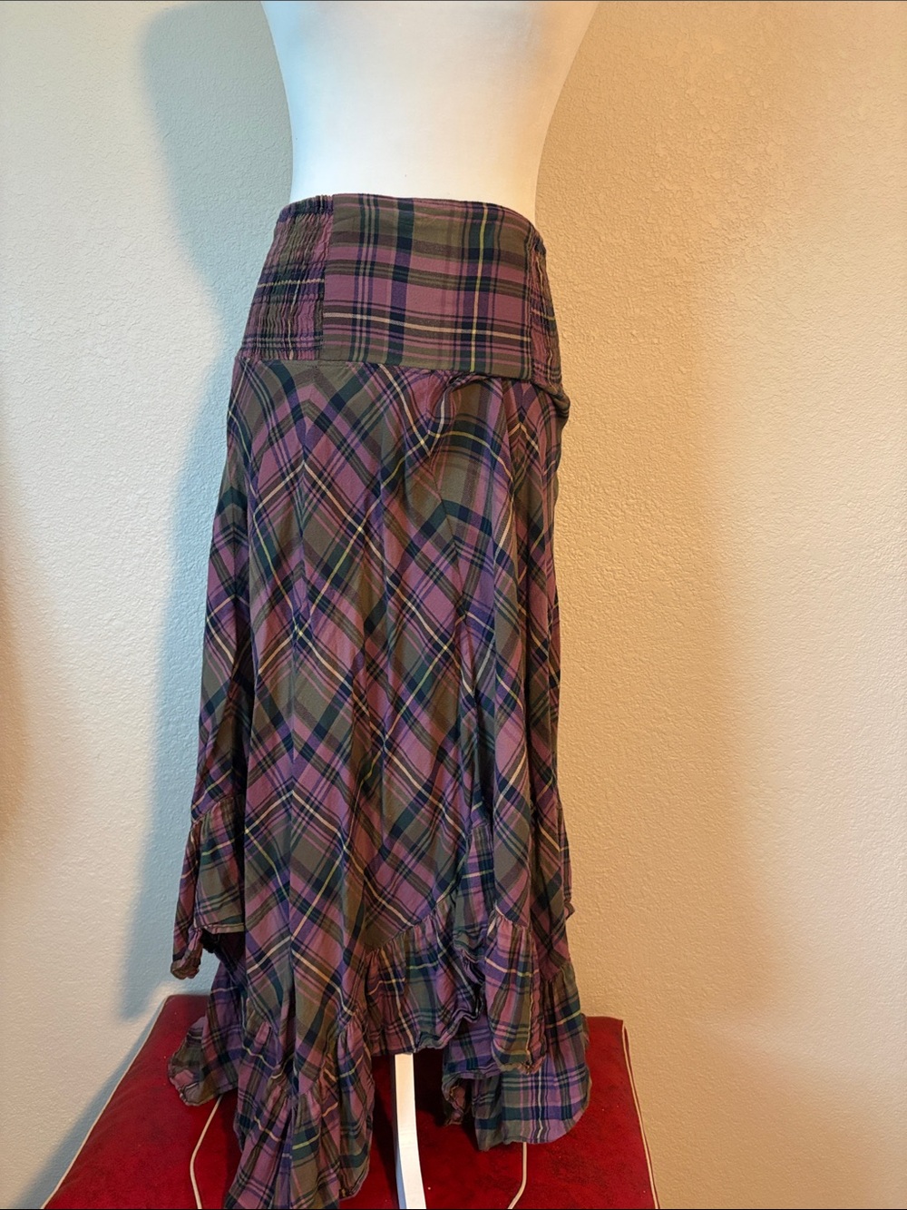 NATURAL LIFE Plaid High-Low Maxi Skirt in Purple and Green